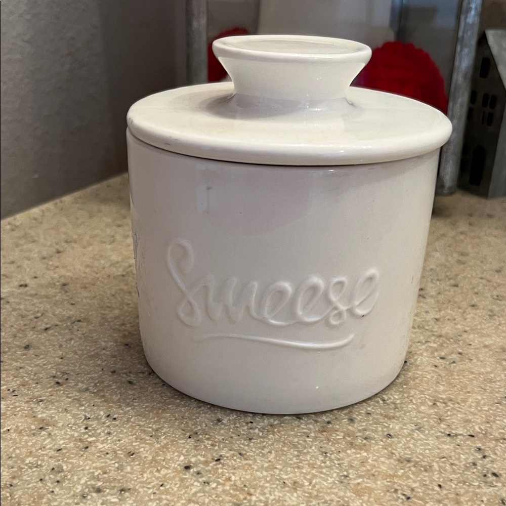Elegant White Porcelain Sweese brand butter bell/butter crock